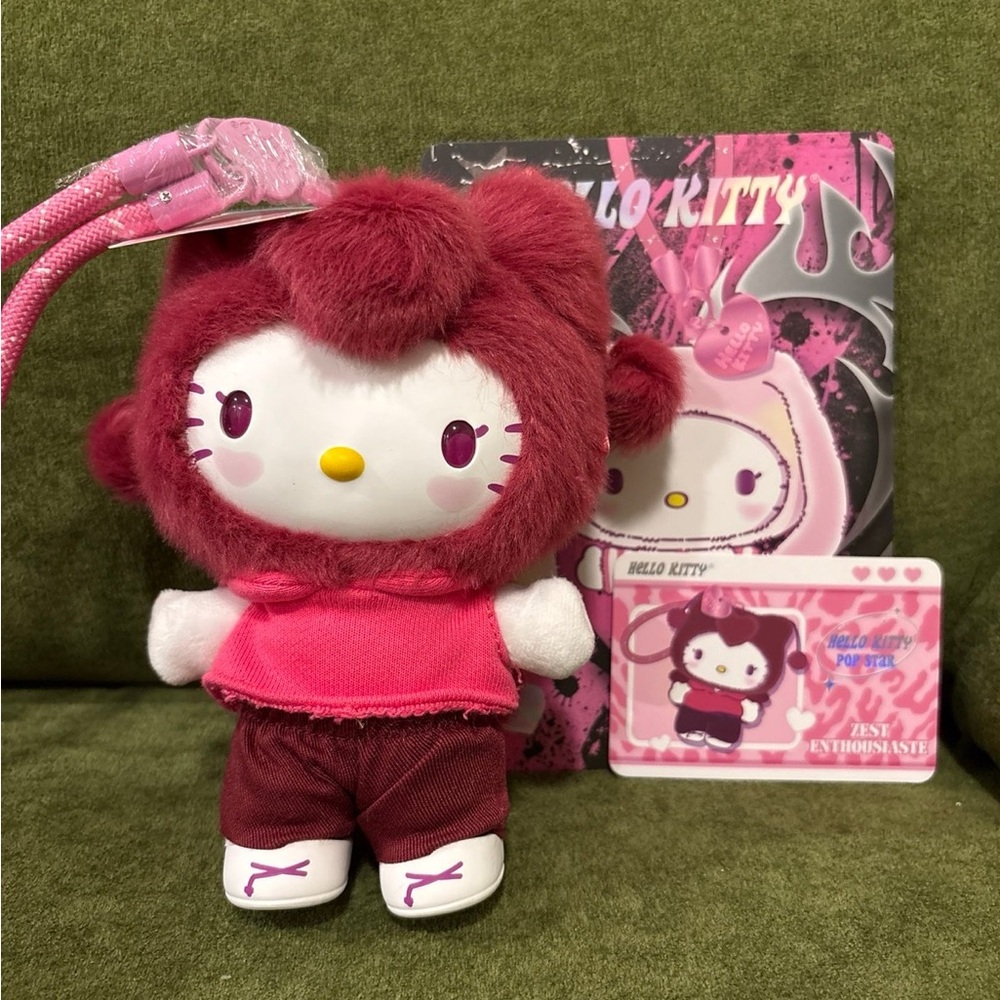 Miniso Hello Kitty Pop Star Bag Charm / Collectable